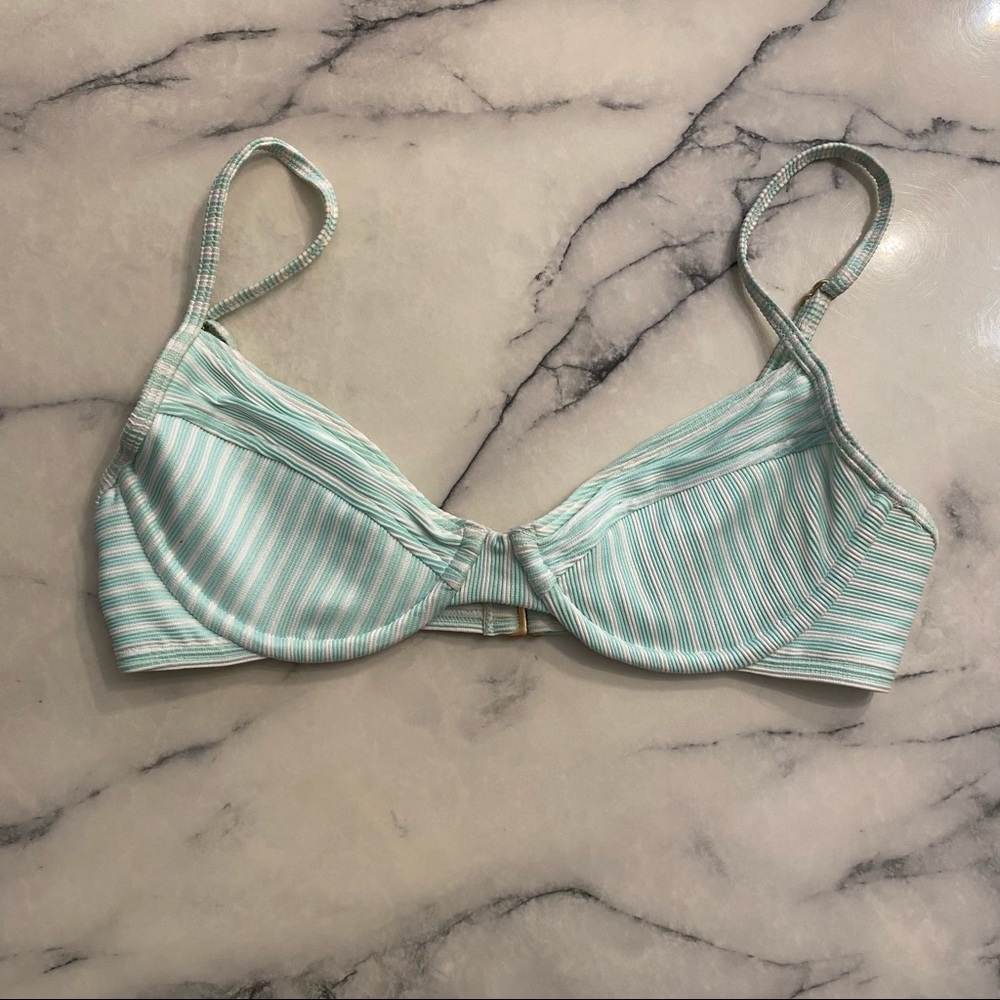 L space bikini top